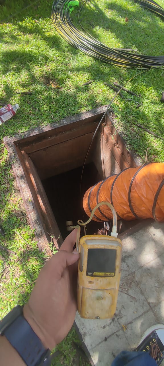Main Hole